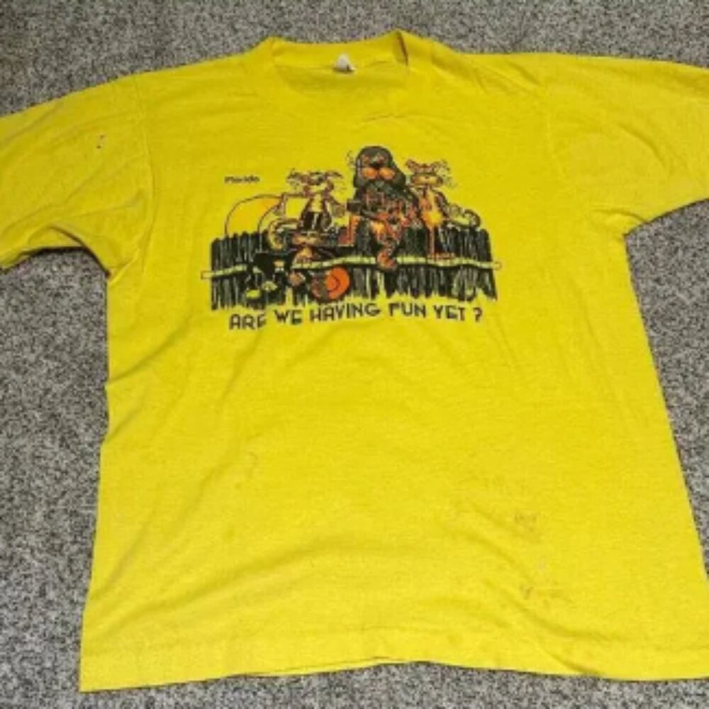 80s Screen Stars Yellow Tshirt Vintage Florida Drinking SIZE L
